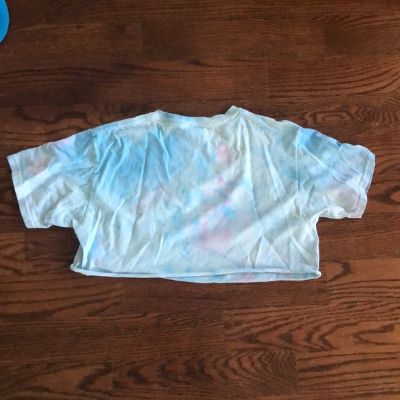 Cropped T-shirt - Picture 3 of 3